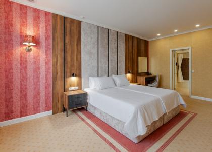 room 123 thumbnail 1