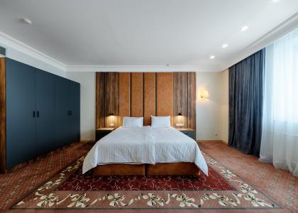 room 126 thumbnail 4